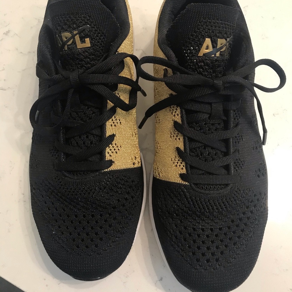 ALP sneakers preowned size 9.5